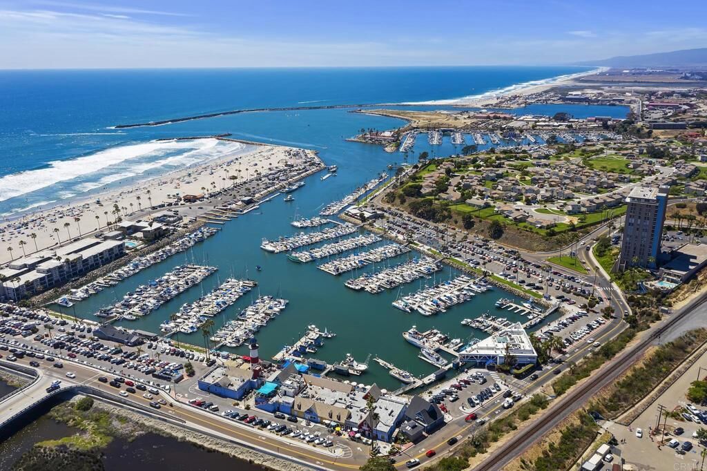 Property Photo:  1200 Harbor Drive N 9A  CA 92054 