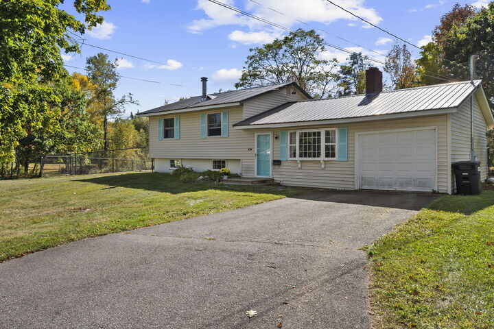 Property Photo: 22 Mainewood Avenue ME 04473