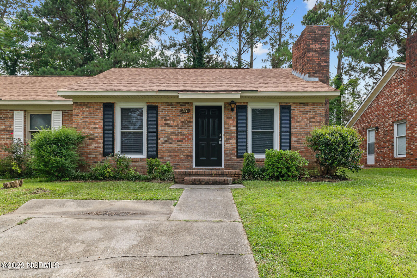 Property Photo:  111 Windsor Court  NC 28546 