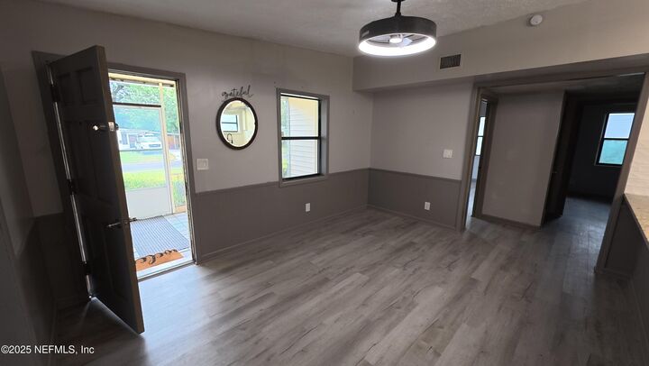 Property Photo: 6823 Brandemere Road S FL 32211