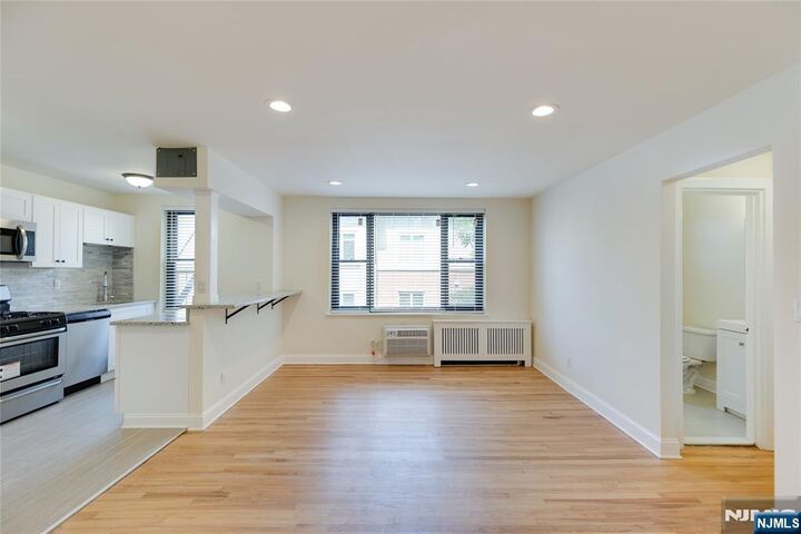 Property Photo:  100 Central Avenue  NJ 07024 