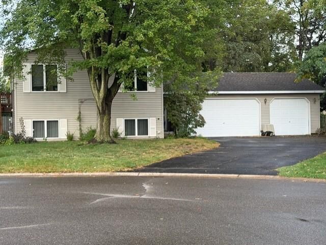 Property Photo: 1785 Thury Court MN 55110
