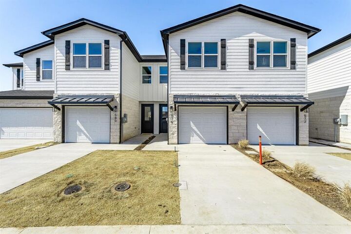 585 Galt  Stephenville TX 76401 photo