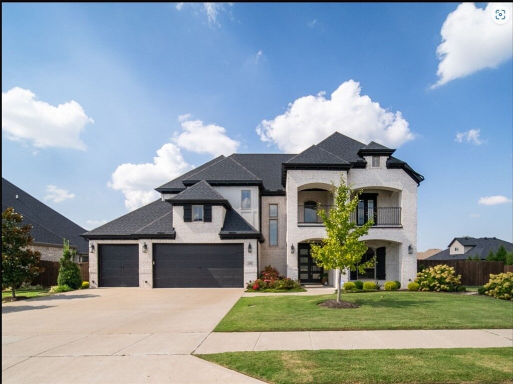 Property Photo:  5702 S 59th Street  AR 72758 