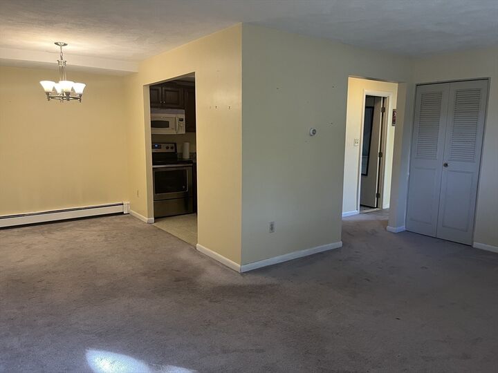 Property Photo:  295 Main St. 5  MA 01867 