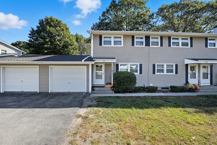 Property Photo: 134 Woodbridge Rd 134 MA 01022