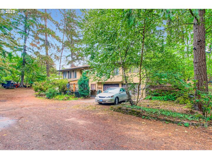 Property Photo: 4201 Childs Rd OR 97034