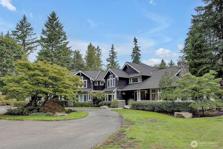 Property Photo:  5214  243rd Place NE  WA 98053 