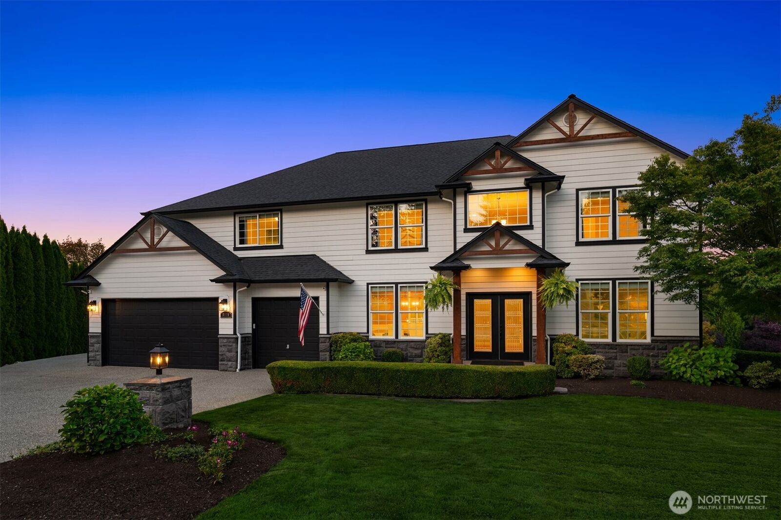 Property Photo: 3129 115th Avenue SE WA 98290