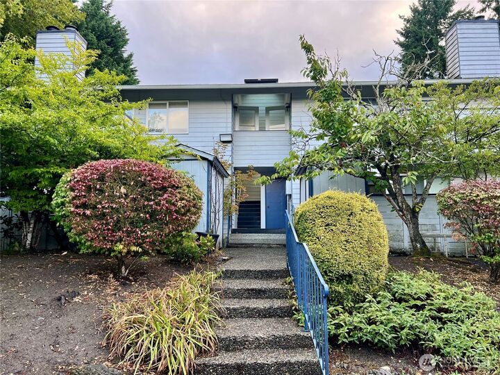 Property Photo:  12719 NE 144th Street 151C  WA 98034 
