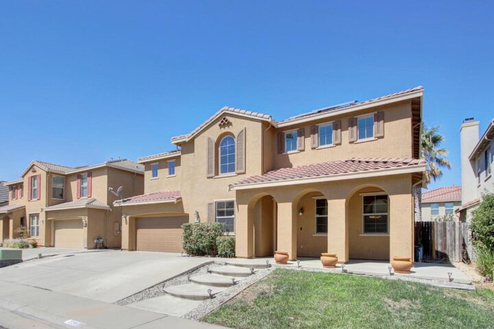 9987 Spring View Way  Elk Grove CA 95757 photo