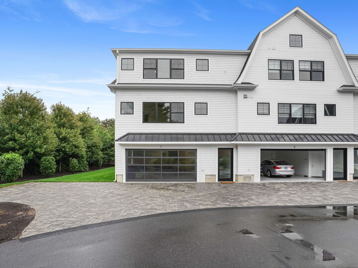 Property Photo: 345 Reef Road C9 CT 06824