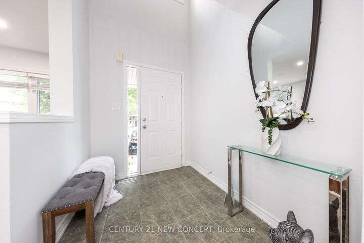 Photo de la propriété: 2143 Stillmeadow Road ON L6M 3T4