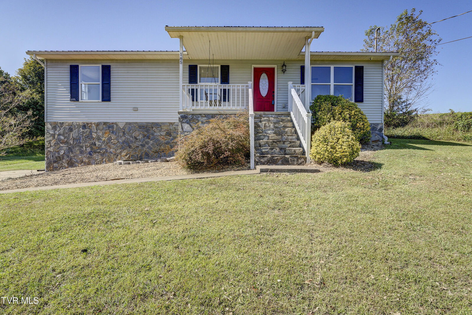 Property Photo: 185 Pates Lane TN 37743