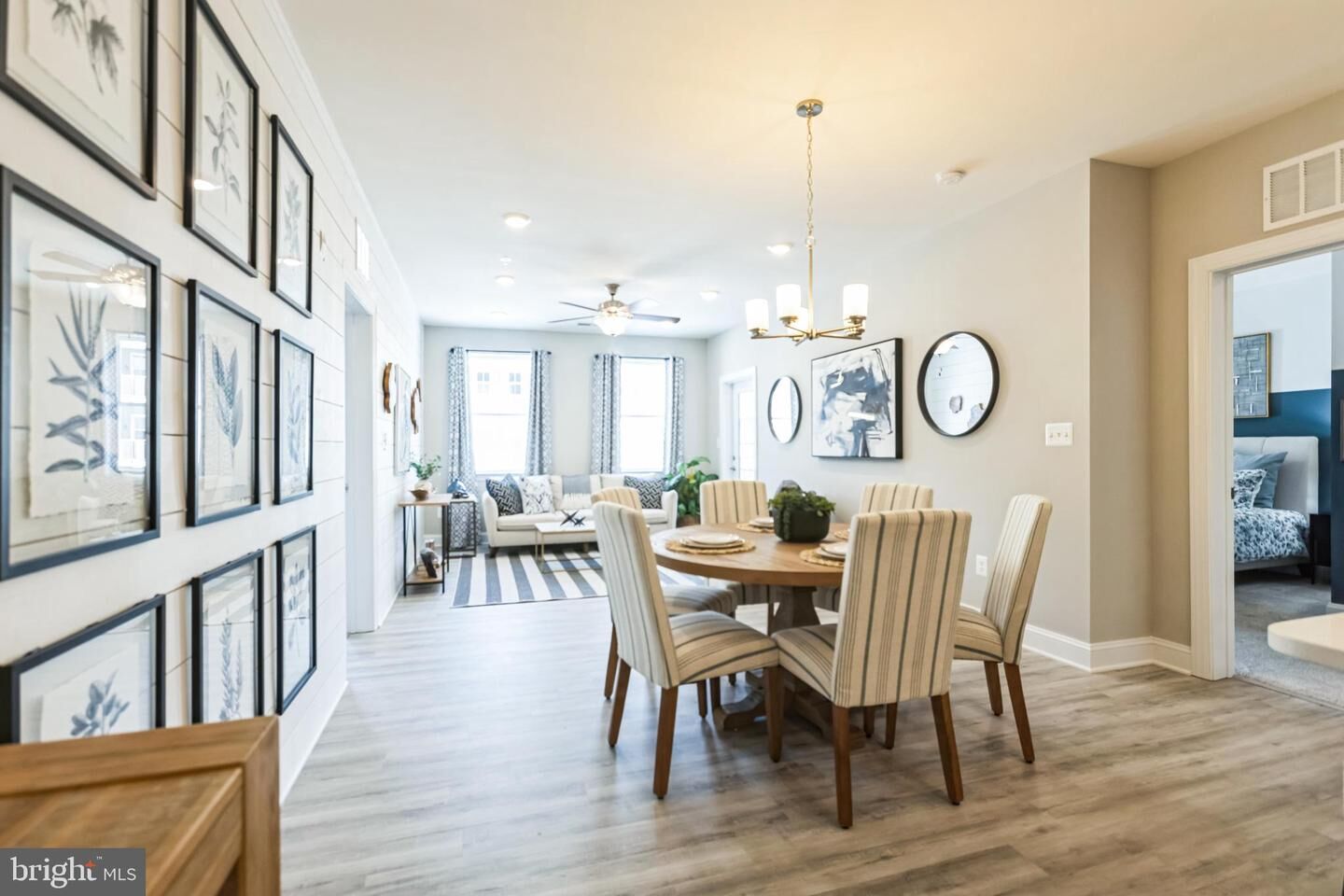 Property Photo: 406 Bold Ruler Court 305 MD 21078