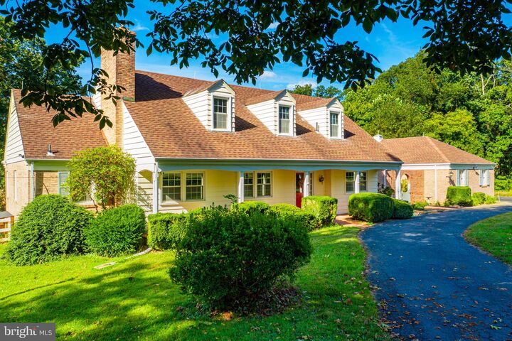 Property Photo: 3908 Street Road MD 21154