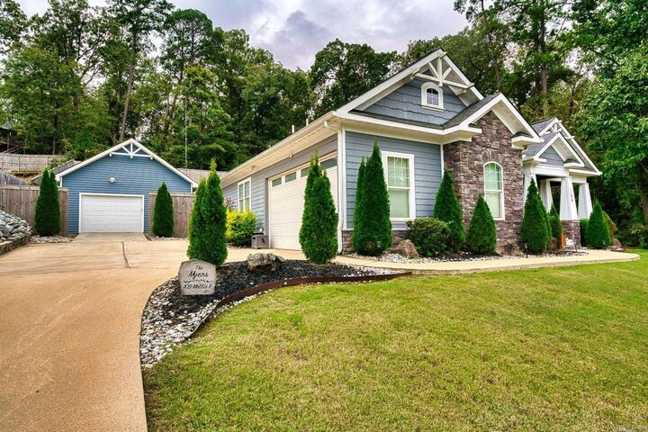 Property Photo: 109 Mollie B Court AR 71913