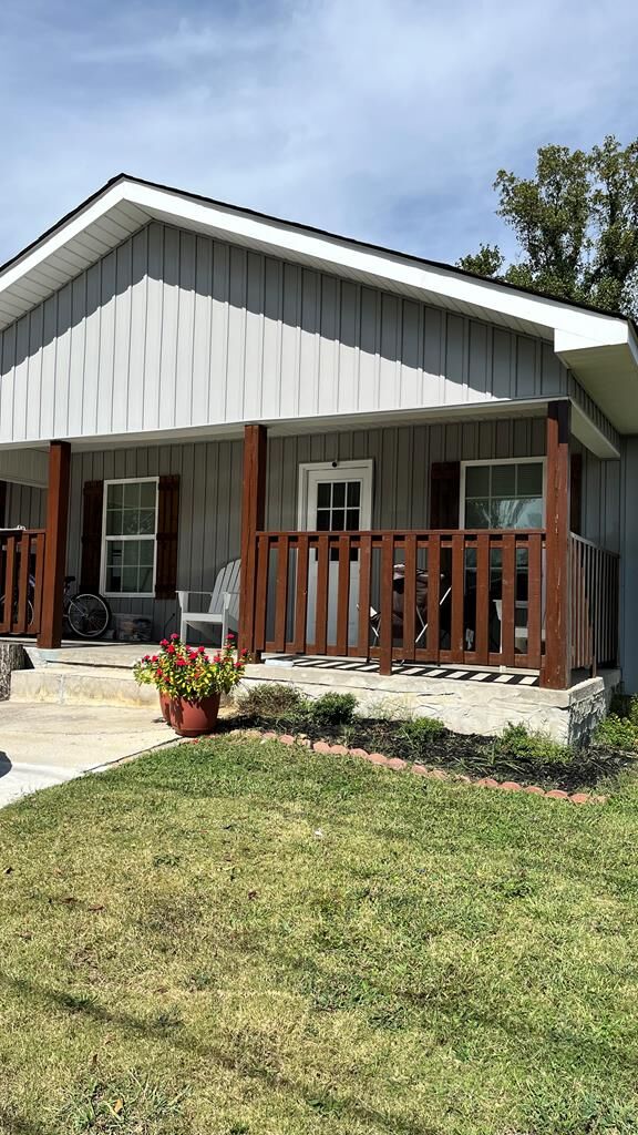 Property Photo: 1121 Dozier Street GA 30721