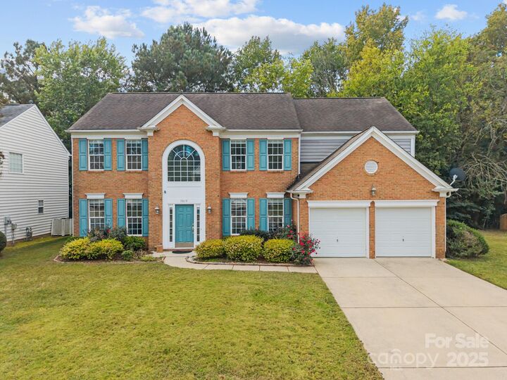 7819 Noland Woods Drive  Charlotte NC 28277 photo