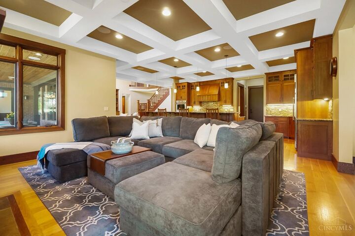 Property Photo:  8102 Kugler Mill Road  OH 45243 