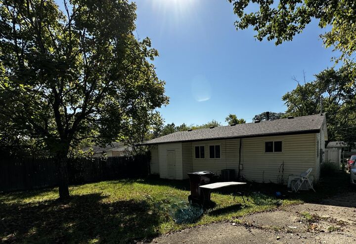 Property Photo:  2542 Ontario Street  OH 45251 