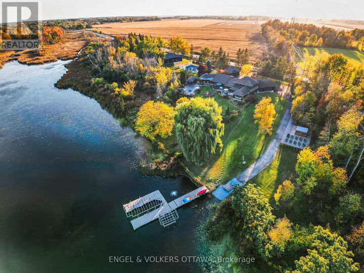 Photo de la propriété: 6351 Rideau Valley Drive North ON K4M 1B3