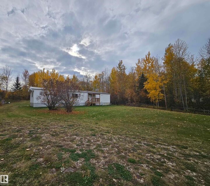 Property Photo: 54222 Rge Road 25 46 AB T0E 1V0