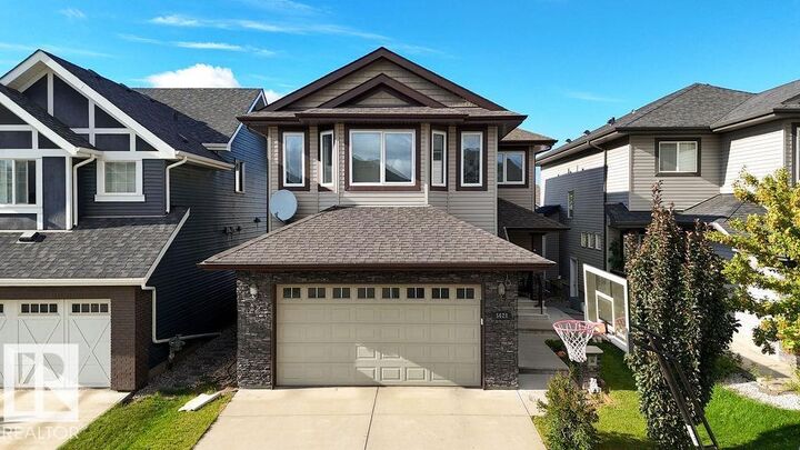 Property Photo: 5628 19 Avenue SW AB T6X 1T6