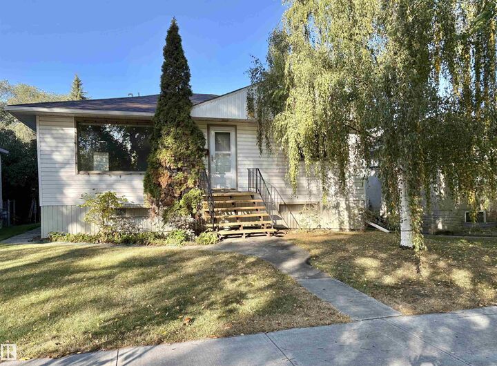 12050 56 Street NW  Edmonton AB T5W 3T1 photo