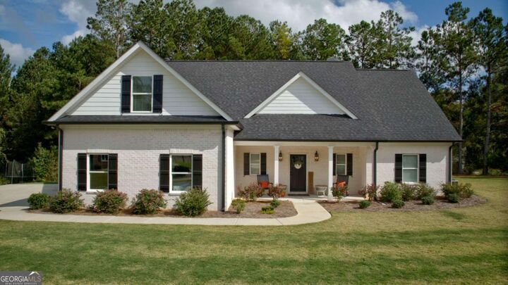 Property Photo:  1120 Pearl Way  GA 30622