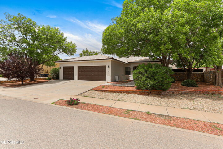 Property Photo: 757 Maxey Marie Drive TX 79932
