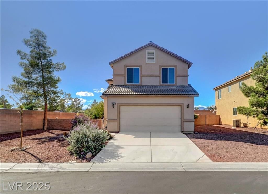 Property Photo: 2601 La Mata Street NV 89108
