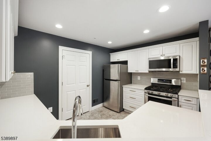 Property Photo: 55 Potomac Dr NJ 07920