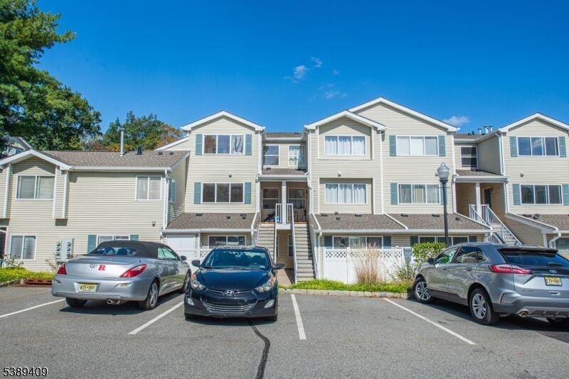 Property Photo:  17 Livingston Rd  NJ 07960 