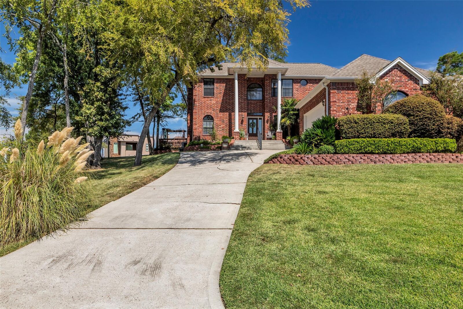 Property Photo: 12319 Pebble View Drive TX 77304