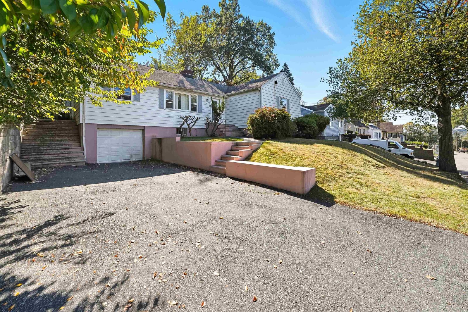 Property Photo:  34 Fitzrandolph Rd  NJ 07052 