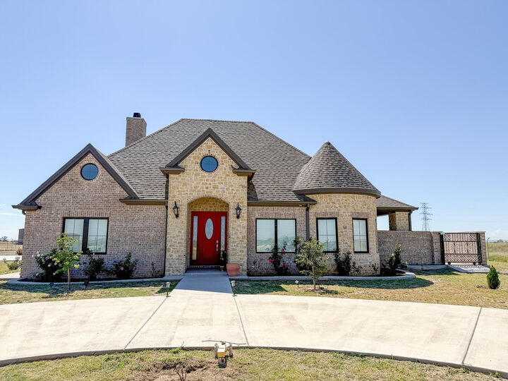 5812 E County Rd 6400  Lubbock TX 79403 photo