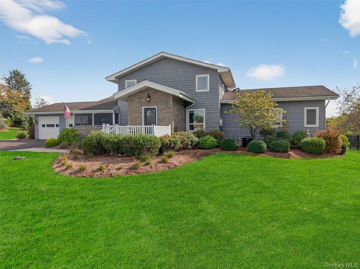 Property Photo:  8 Southgate  NY 10924