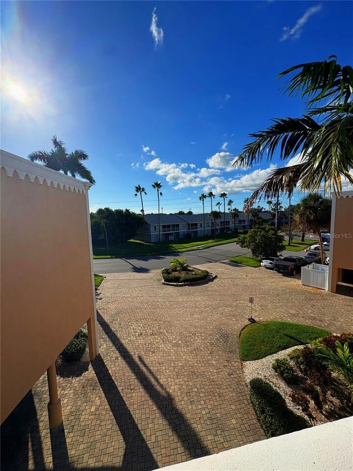 Property Photo: 11605 3rd Street E 306 FL 33706