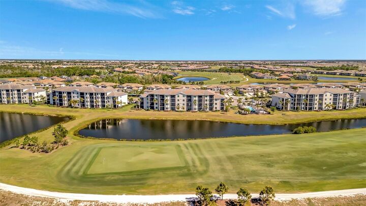 Property Photo: 17724 Gawthrop Drive 101 FL 34211