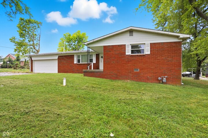 Property Photo:  4950 Walker Street  IN 46143 