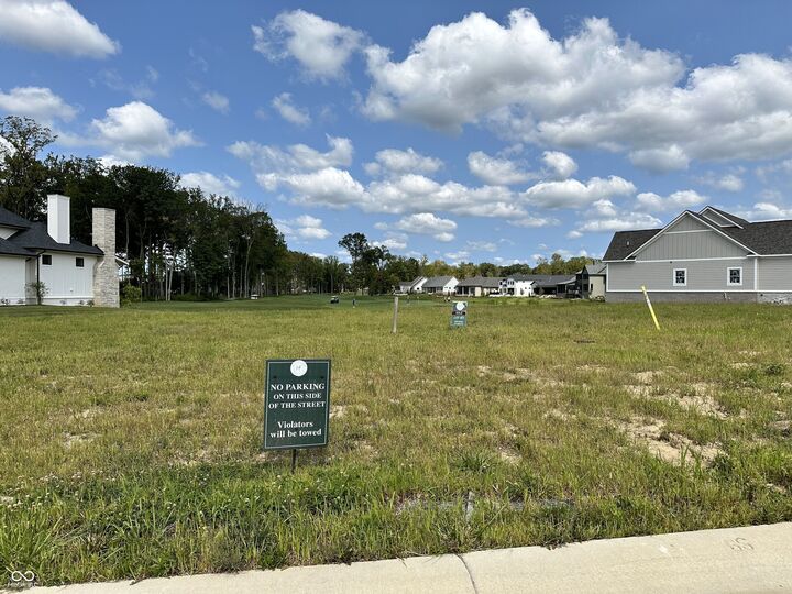 Property Photo: 11218 Hamilton Run IN 46077