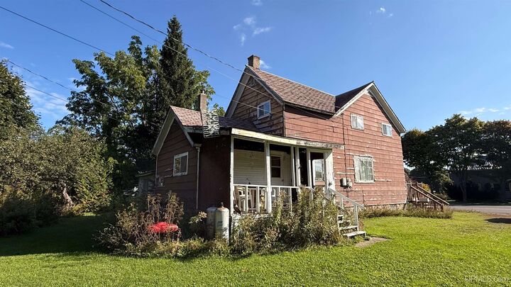 56343 US 41 Highway  Calumet MI 49913 photo