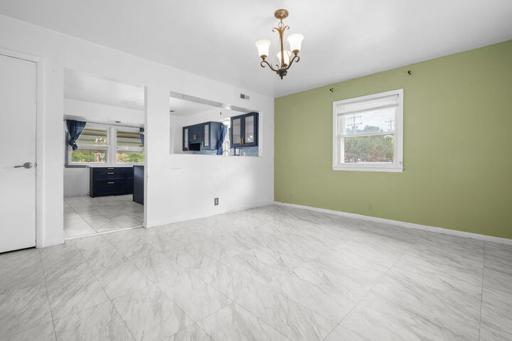Property Photo: 6246 S Avalon St WI 53221
