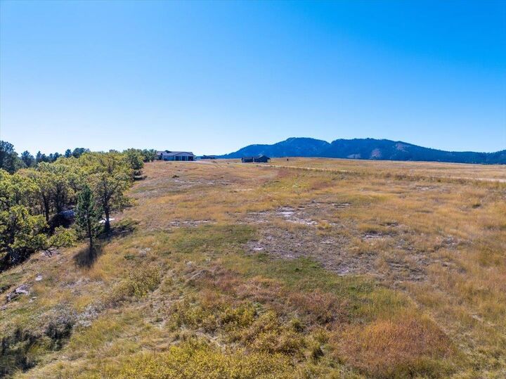 Property Photo: 22992 Cedar Berry Avenue SD 57783