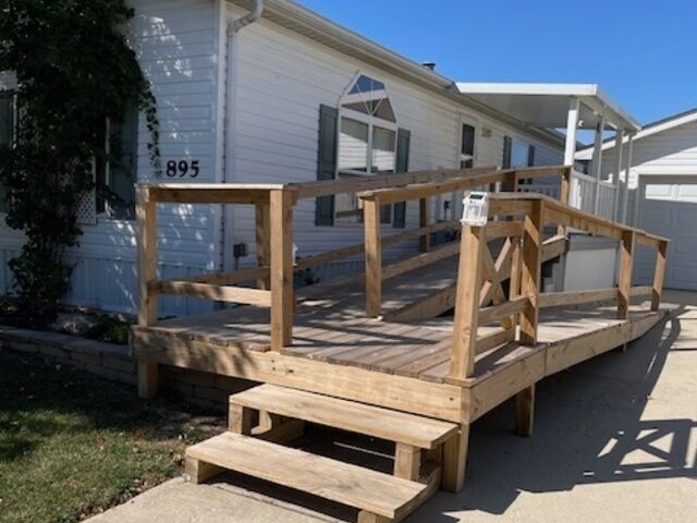 Property Photo:  895 Cherry Street  IL 60950 