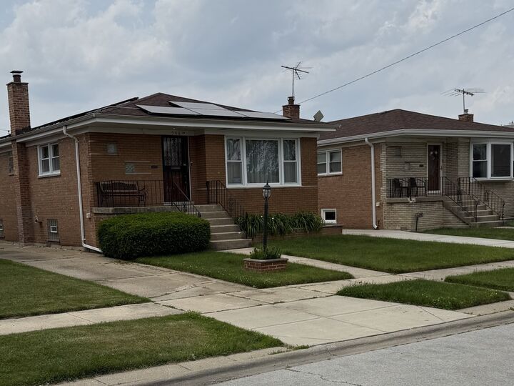 Property Photo: 508 Hoxie Avenue IL 60409