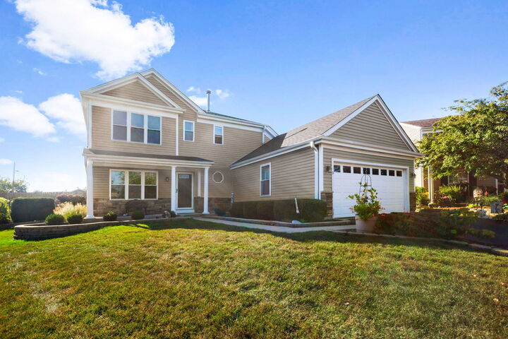 9 Arthur Court  Streamwood IL 60107 photo