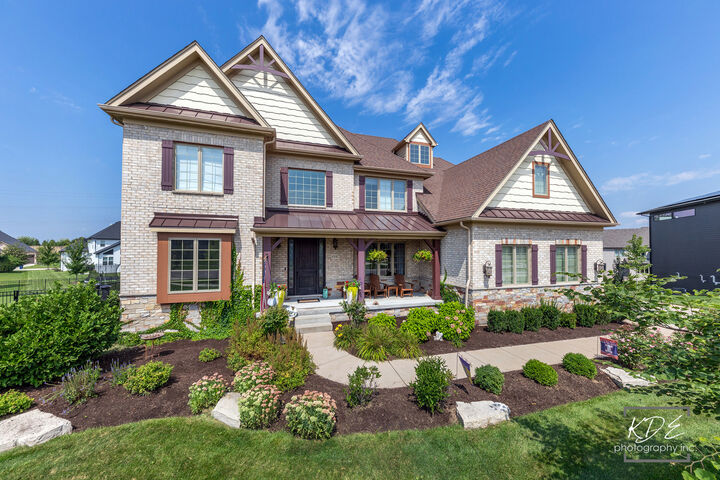 4447 Sassafras Lane  Naperville IL 60564 photo