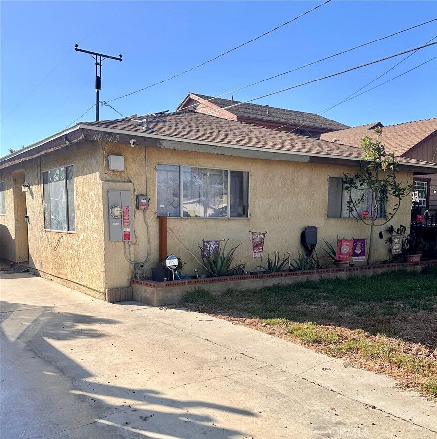 Property Photo:  14913 Orange Avenue  CA 90723 